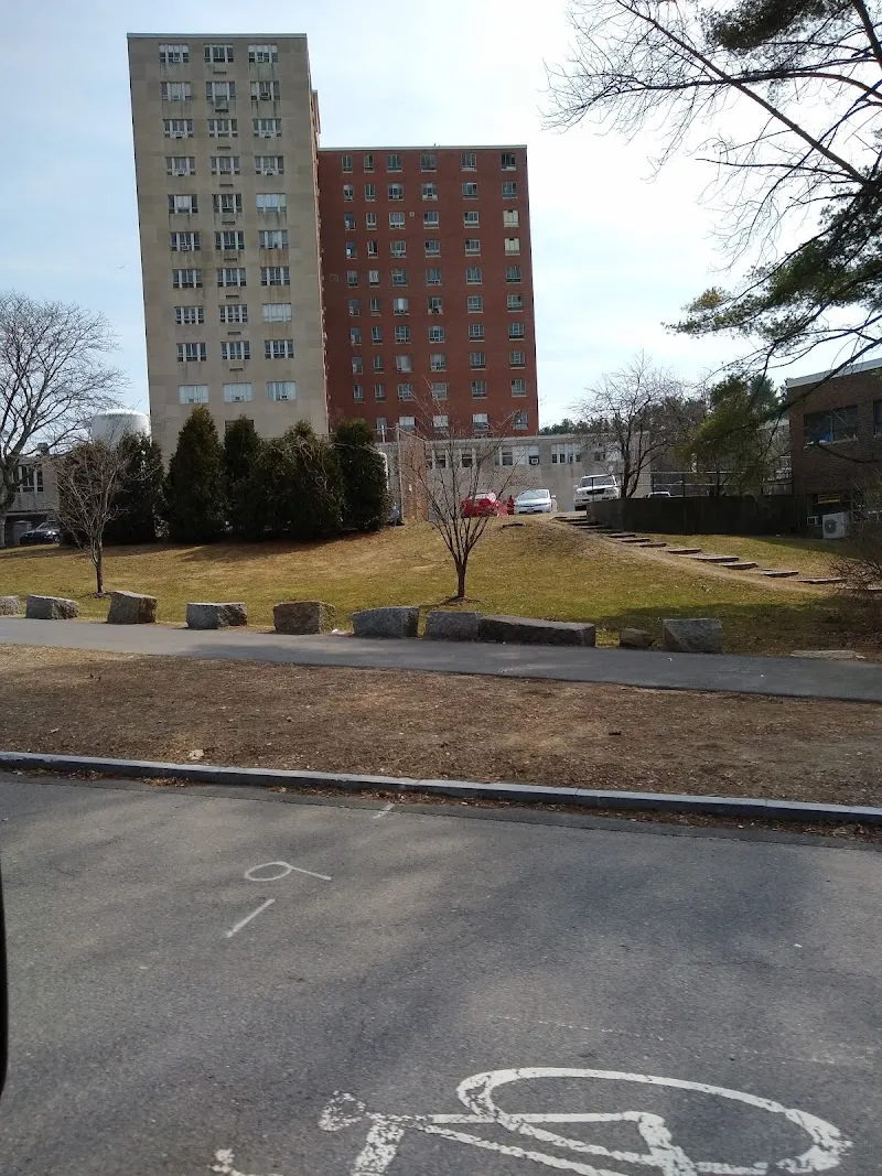 Andrew House Boston - Photo 3