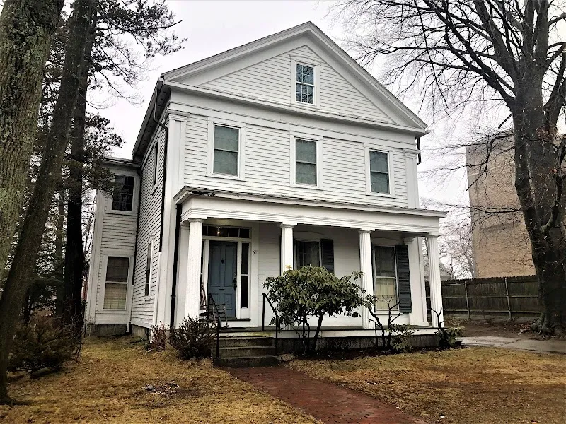 Miracles of Dignity - Elm Women's Sober House: Vanderburgh Sober Living