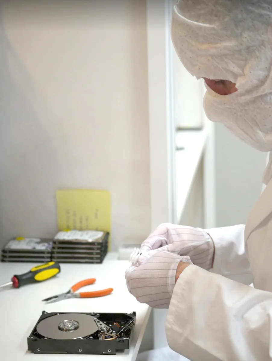 File Savers Data Recovery - Photo 4