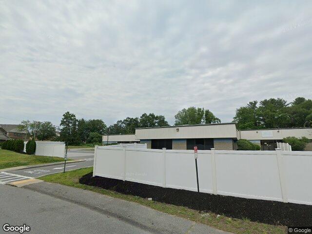 Lowell Comprehensive Treatment Center - Photo 6