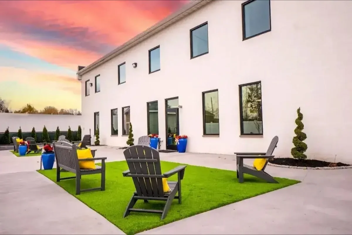 The Haven Detox - New England - Photo 2