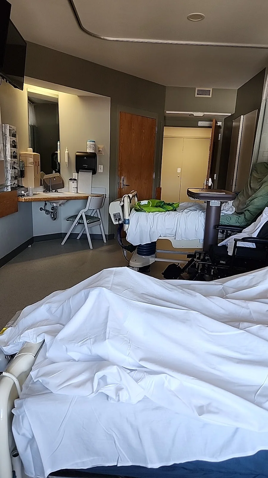 Spaulding Hospital Cambridge - Photo 1