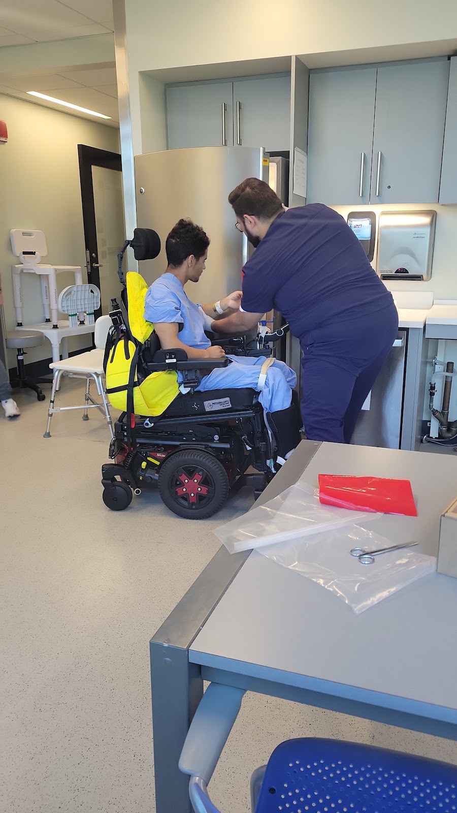 Spaulding Rehabilitation Outpatient Center (Boston) - Photo 6