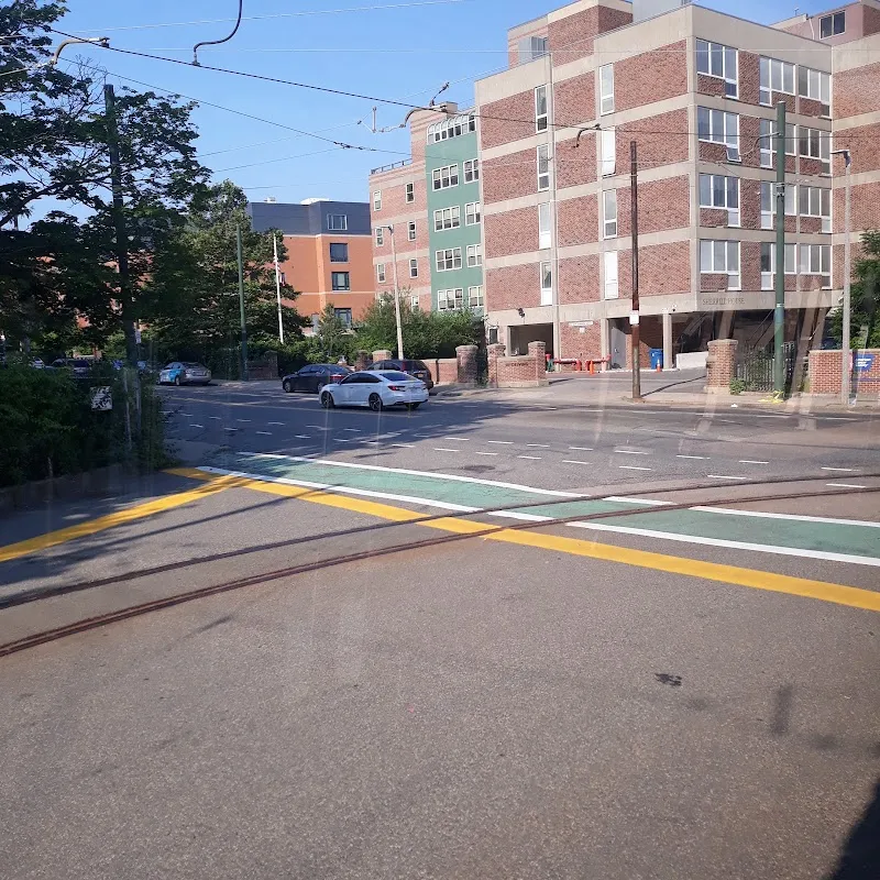 Sherrill House - Photo 4