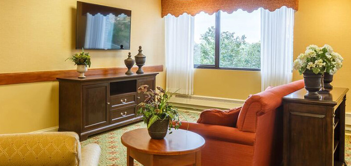 Laurel Ridge Rehabilitation & Skilled Care Center - Photo 4